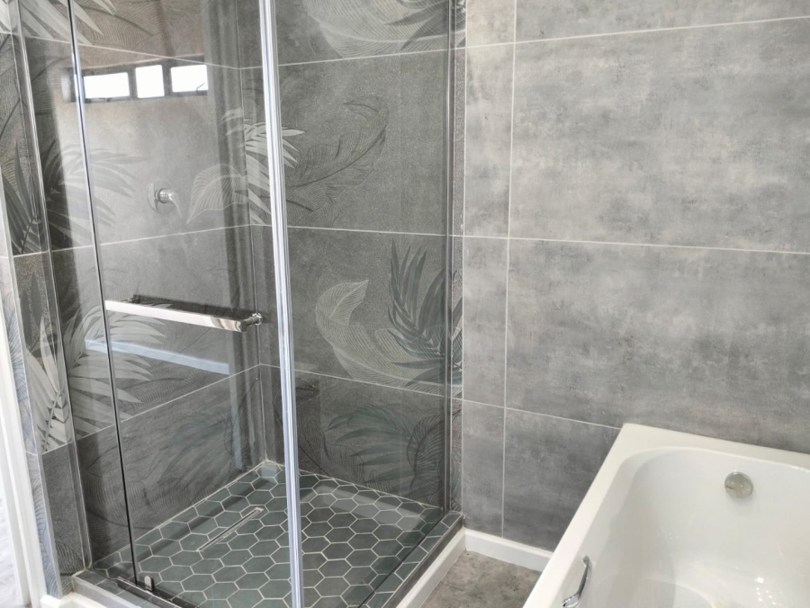 3 Bedroom Property for Sale in Bergsig Western Cape